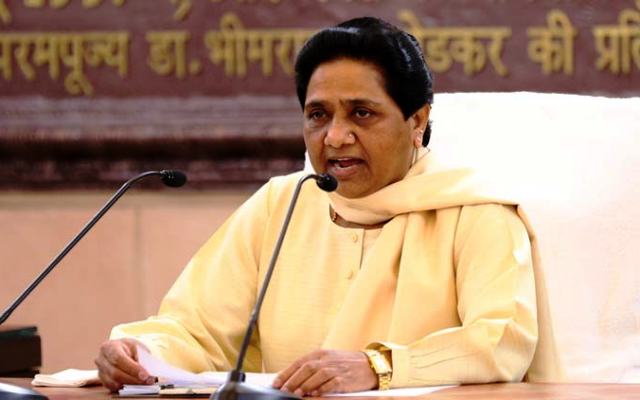 mayawati-appreciated-court-decision-against-up-and-central-government