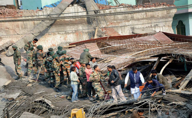 kanpur-building-collapsed-fir-against-sp-leader-5-dead-several-feared-trapped