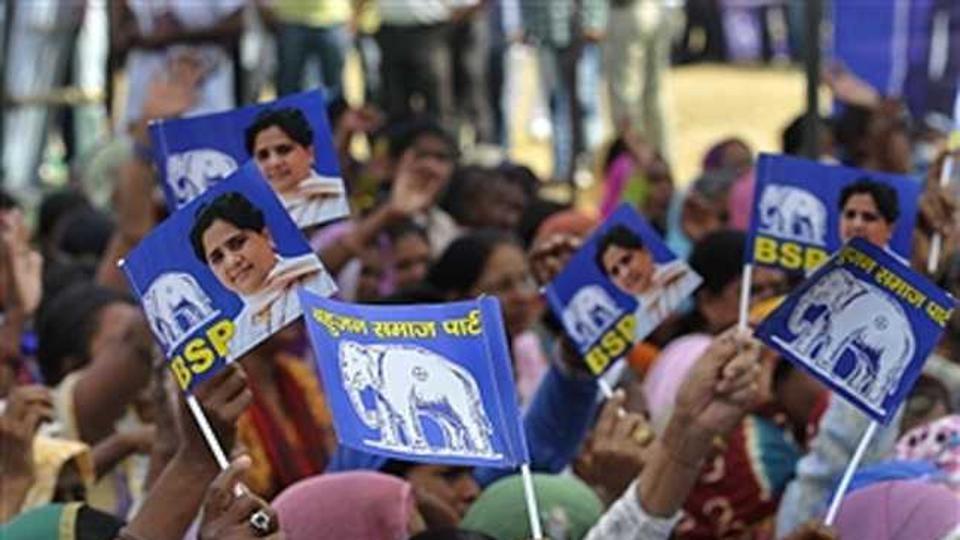 mayawati will contest election for every seat in gujrat 