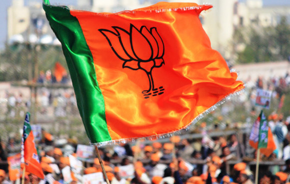  भाजपा की नई रणनीति, नगर निगम चुनाव में 77 में उतारे 45 मुस्लिम उम्मीदवार 