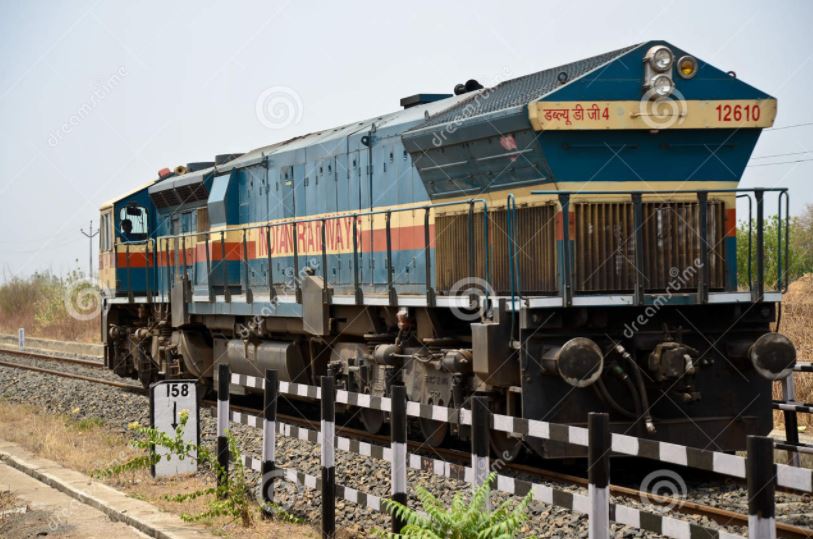 train engine running without loco pilot