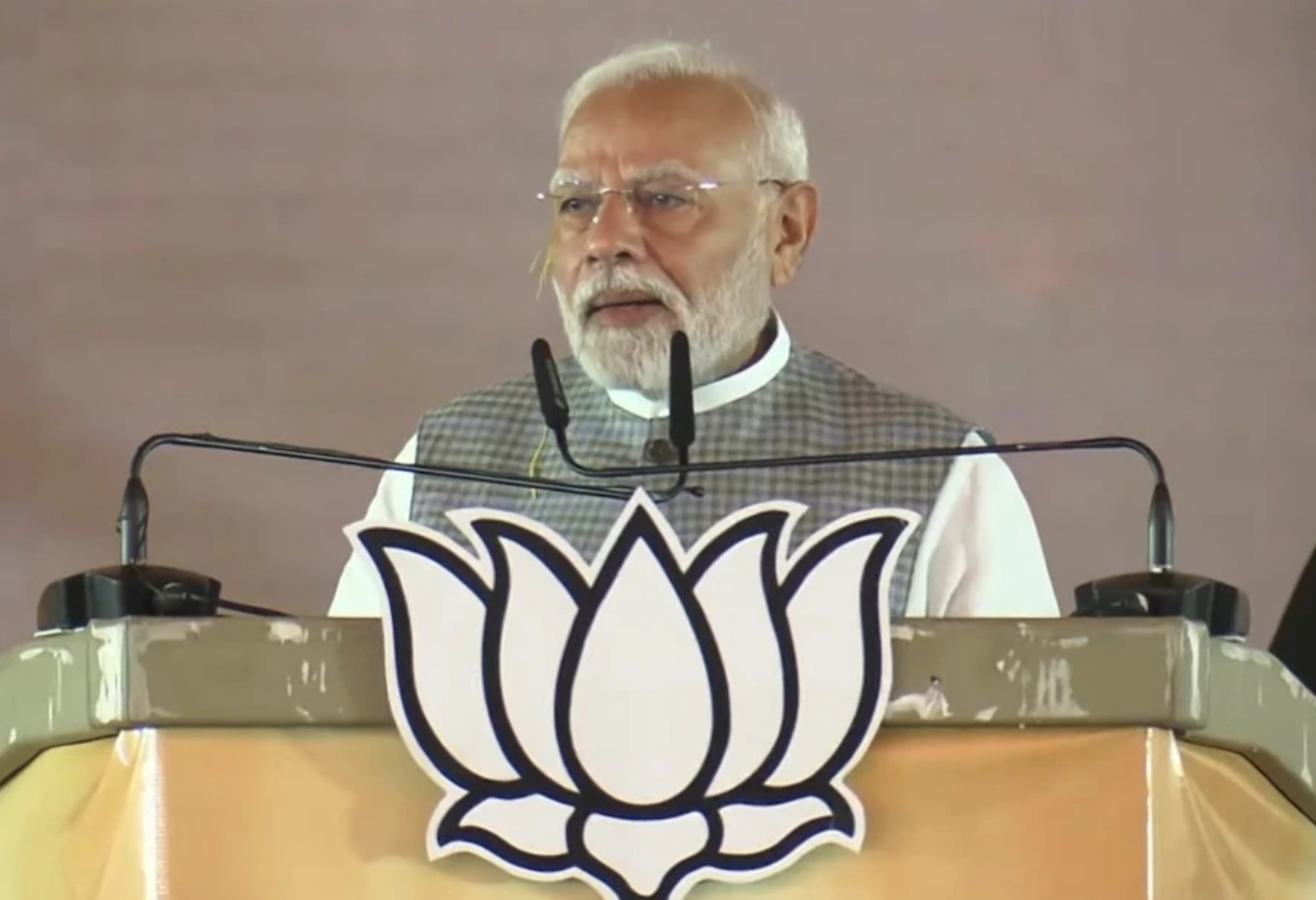 Today the youth has faith in Modi- PM Modi