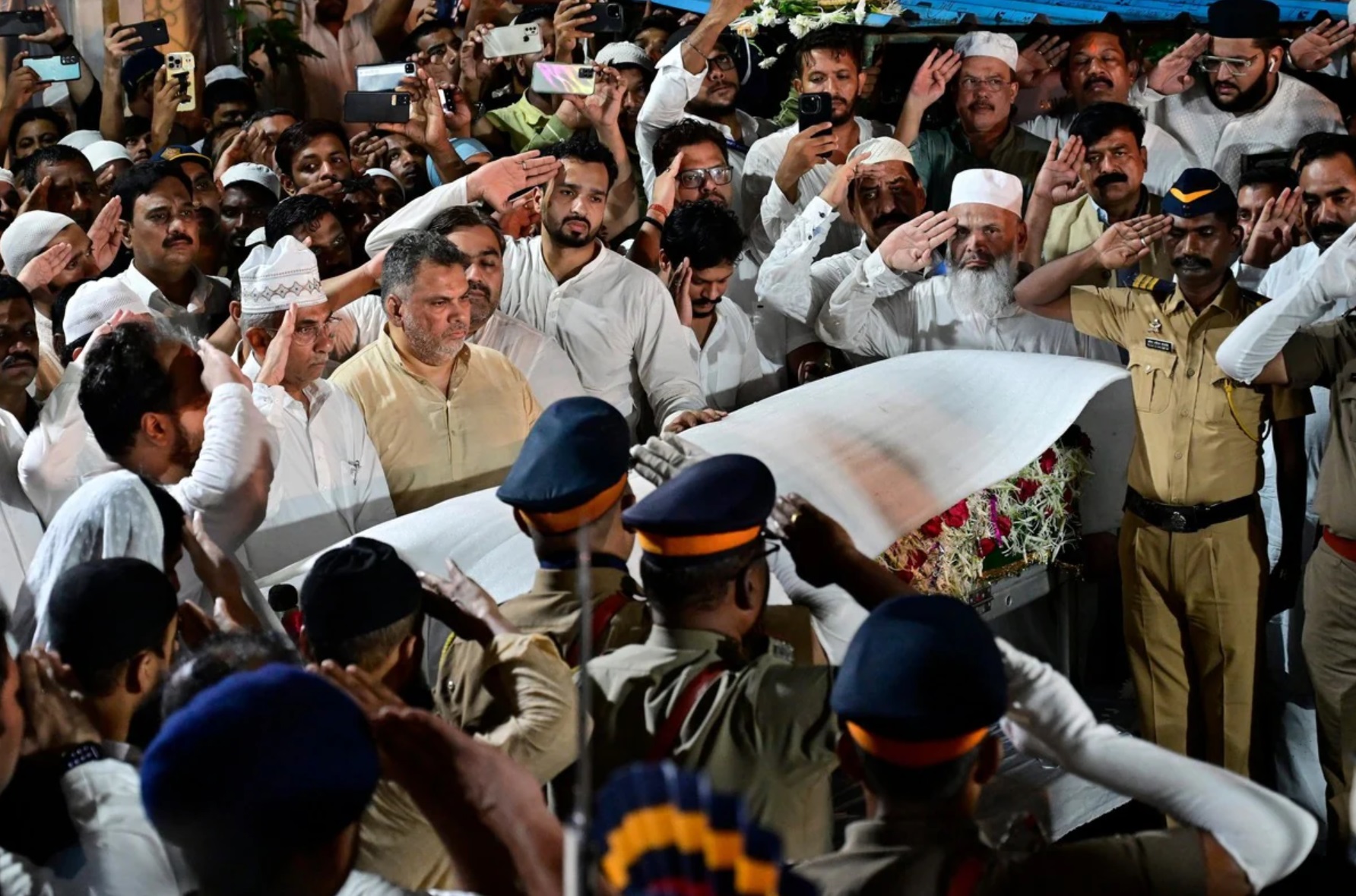 Baba Siddiqui buried with state honors