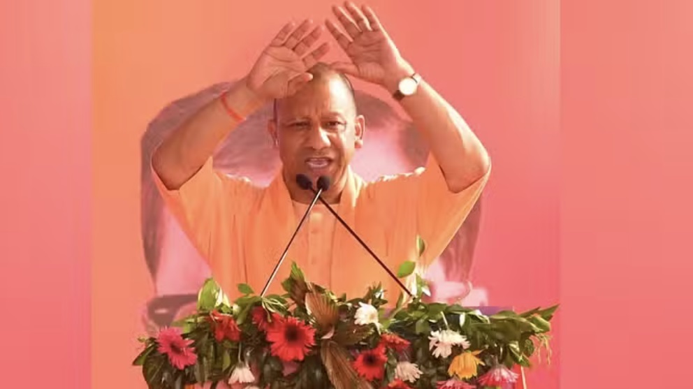 'Stay united, stay noble, this is not the time to divide', Yogi Adityanath lashes out at JMM in Jharkhand rally