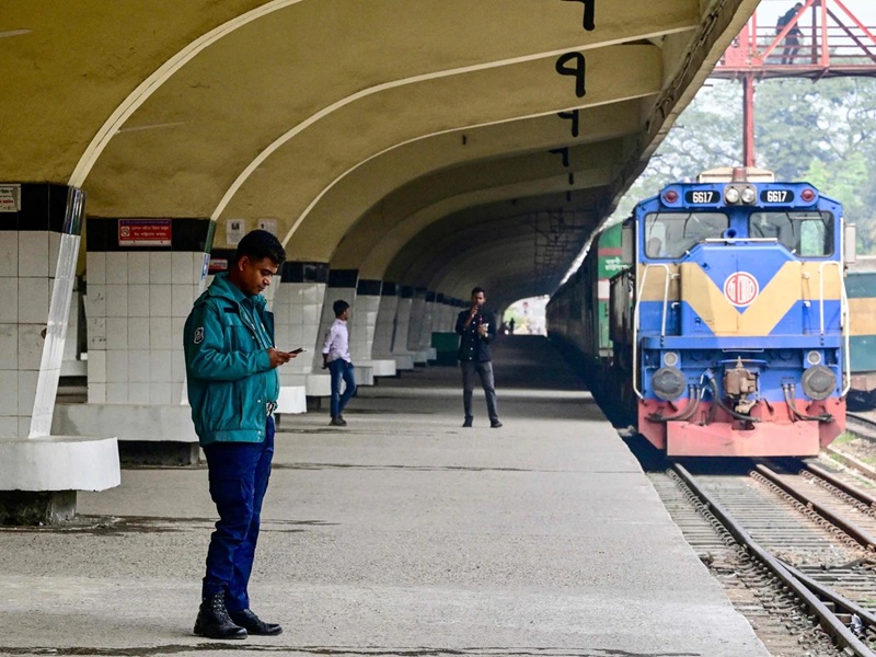 After nine months, goods train started again between India and Bangladesh, know why the service was stopped